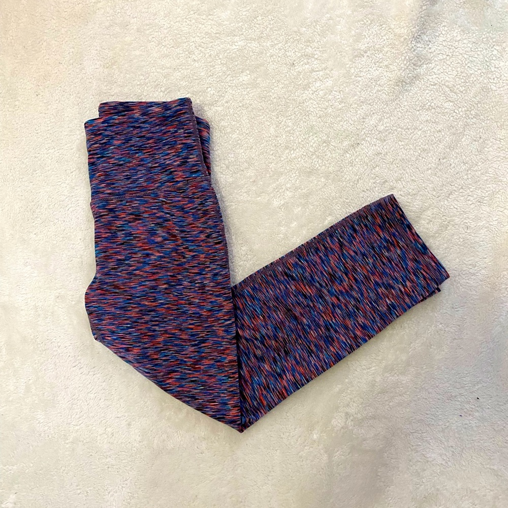 GapFit Gfast Space Dye Capri Leggings